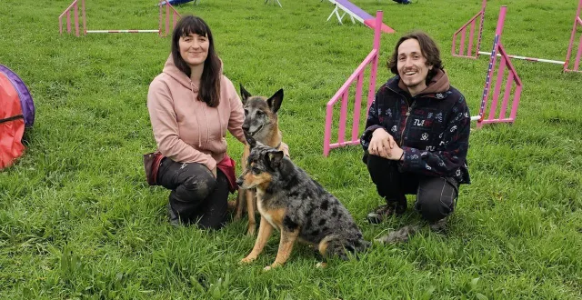 photo  morgane pochard et jordan boumard accompagnés de maija et nala.  &copy;  co 