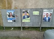photo  le rassemblement national dépose une plainte après des croix gammées sur ses affiches à challans. 