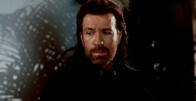 photo  l’acteur américain chuck norris dans le film 