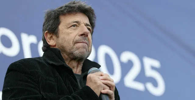 photo  le chanteur patrick bruel lors d’un concert en hommage aux victimes du 7-octobre 2023, le 17 octobre 2025 à paris.  &copy;  alain jocard / archives afp 