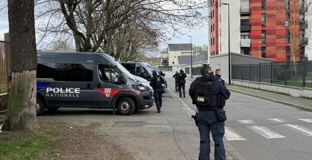 photo  depuis plusieurs mois, les opérations de lutte contre le narcotrafic se multiplient dans le quartier de perseigne, à alençon.  &copy;  archives ouest-france 