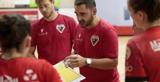 photo  jérémy astier  &copy;  benoit felace 