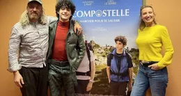 actu cin&eacute;ma  yann samuell, réalisateur, et ses deux comédiens principaux julien le berre et alexandra lamy, lors de l’avant-première du film compostelle au cinéville de vannes. 