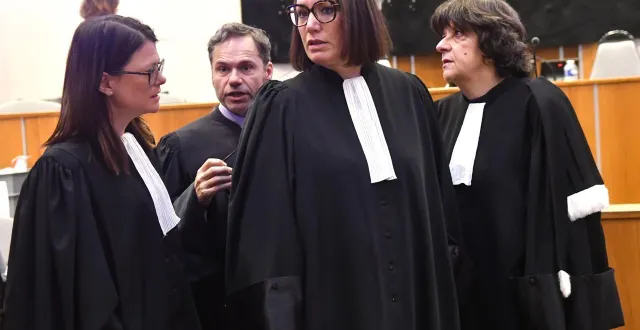 photo  les avocats des parties civiles au procès du triple meurtre d’angers.  &copy;  co - michel durigneux 