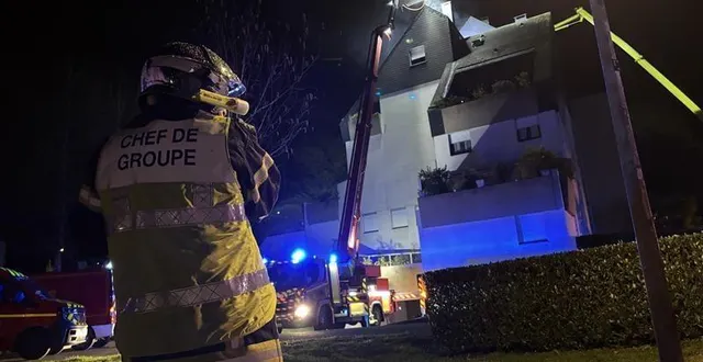 photo  ce vendredi 20 mars 2026, un incendie s’est déclaré dans une résidence, située au 28, rue alfred de vigny, au mans (sarthe).  &copy;  ouest-france 