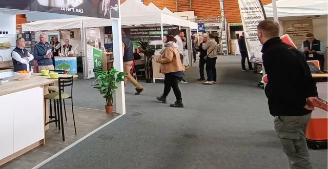 photo  les visiteurs durant le précédent salon de l’habitat et des loisirs.  &copy;  archives ouest-france 