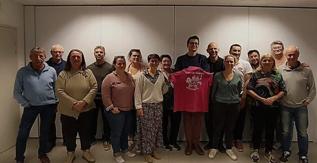 photo  les préparatifs de la grande fête des retrouvailles sont lancésà étriché.  &copy;  co 