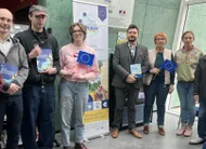 photo  claire houyel, référente de la maison de l’europe, a invité les différents acteurs basés à l’éolienne. 