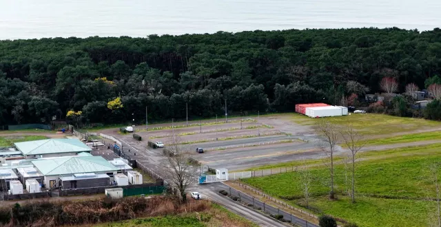 photo  ce projet de gigantesque piscine à vagues artificielles serait installée à côté de l’aquarium de vendée.  &copy;  ouest-france 