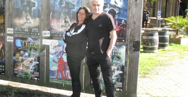 photo  isabelle cany et sylvain michoux accueillent le public au sein d’un lieu atypique, un ancien four à chaux, rebaptisé, la citadelle des anges.  &copy;  le maine libre 