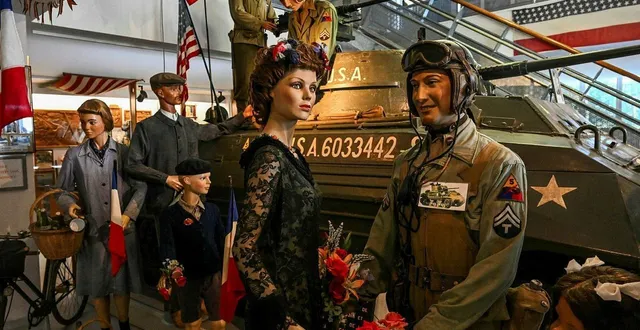 photo  une collection riche de plus de 2 000 objets concernant la seconde guerre mondiale.  &copy;  archives le maine libre – denis lambert 