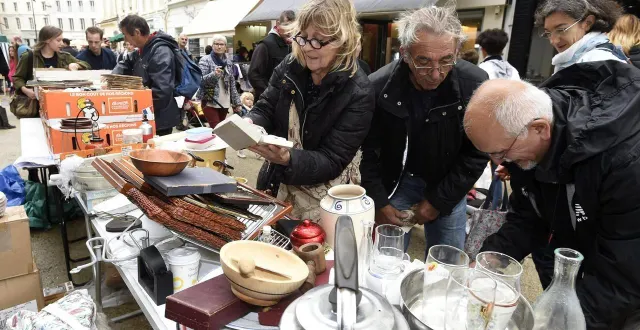 photo  le vide-greniers investira les rues et les places de l’hypercentre.  &copy;  archives co – marie delage 