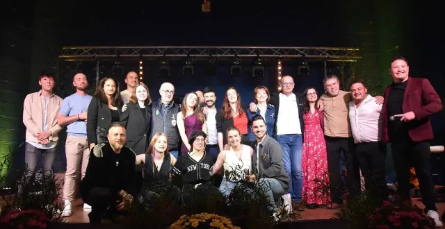 photo  les chanteuses et chanteurs de l’édition 2025.  &copy;  adrien tijou 