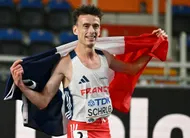 photo  yann schrub savourait sa belle médaille de bronze. 