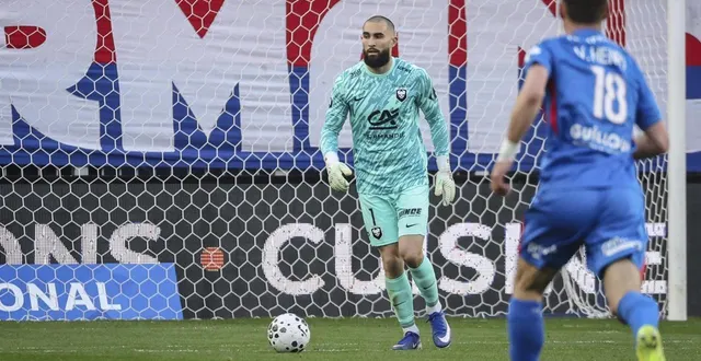 photo  anthony mandrea a été décisif en première période, solide en seconde.  &copy;  charles bury / ouest-france 