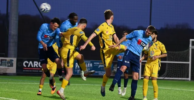 photo  les nueillaubrais n’avaient pas les armes contre une équipe de trélissac plus réaliste.  &copy;  co - jean-paul michenot 