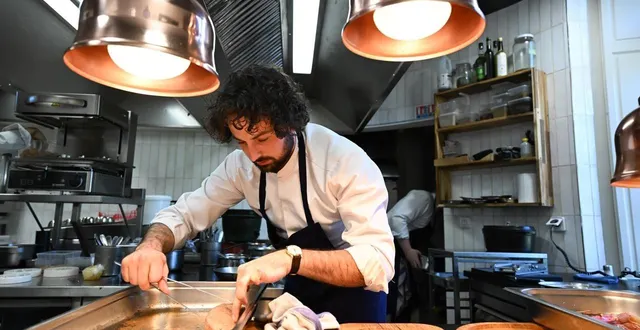 photo  le chef de ce restaurant vient de recevoir une étoile. quel est le nom de l’établissement ?  &copy;  josselin clair 