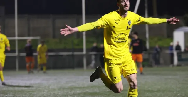 photo  romain hopquin s’est offert un doublé en fin de match.  &copy;  marc olejnik 