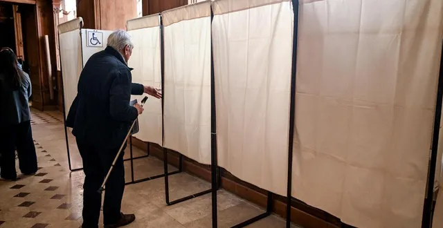 photo  un second tour ce jour dans seize communes du calvados, ce dimanche 22 mars 2026.  &copy;  martin roche / ouest-france 