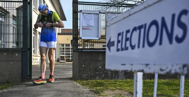 photo  un footing, un vote : une matinée bien remplie, au mans, ce dimanche.   ?  &copy;  le maine libre - denis lambert 