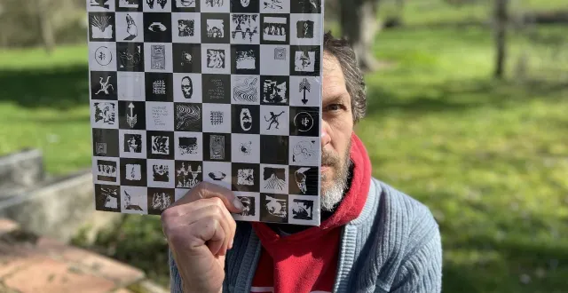 photo  le guitariste et arrangeur seb martel a intégré le groupe guappecarto et se produira à thouars fin avril 2026.  &copy;  co 