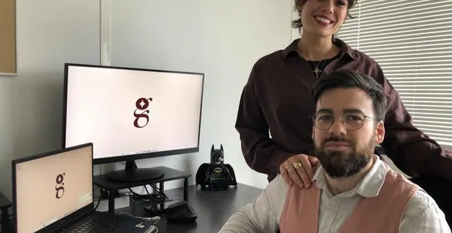 photo  laetitia dupré et alexandre dupré avaient créé studio glad à la flèche (sarthe) en septembre 2025. à la suite d’une réclamation d’un concurrent en bretagne, ils ont préféré changer de nom et s’appellent désormais « alexandre et laetitia ». tout simplement.  &copy;  archives ouest-france 