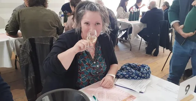 photo  virginie grondain est technicienne à l’institut français de la vigne et du vin.  &copy;  co 