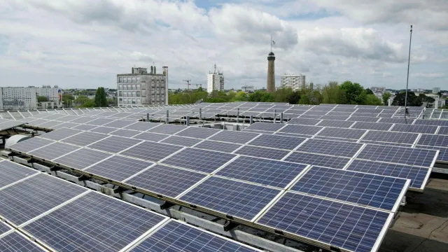 photo info solaire, voiture électrique… Le conflit au Moyen-Orient peut-il créer un sursaut en faveur des énergies renouvelables ? 