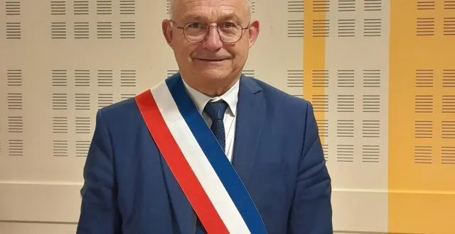 photo  gilles piton, réélu maire de mauges-sur-loire, le vendredi 20 mars 2026.  &copy;  ouest-france 