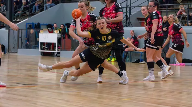 photo sport  mamers a fini par s’imposer sur le terrain de châteauroux. 