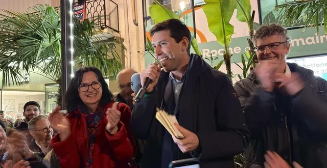 photo  romain bossis est élu maire de la roche-sur-yon.  &copy;  ouest-france 