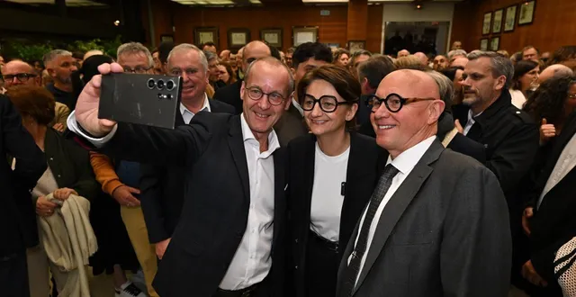 photo  isabelle leroy (divers centre) est élue maire de cholet.  &copy;  co - josselin clair 