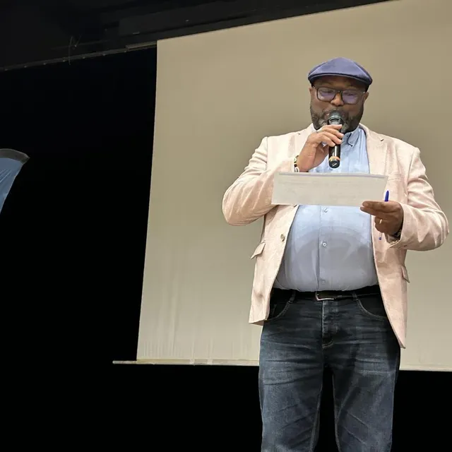 photo lamine naham.  ©  co- fabienne supiot