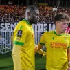 photo mohamed kaba et johann lepenant étaient extrêmement déçus après cette nouvelle défaite des canaris, hier soir, contre strasbourg.
