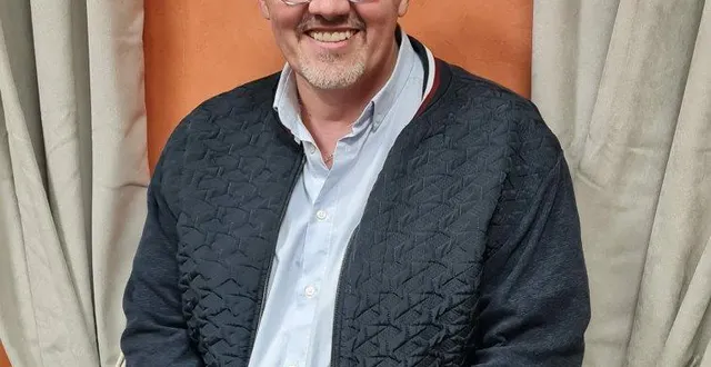 photo  vendredi soir, sylvain gandais a été élu maire.  &copy;  ouest-france 