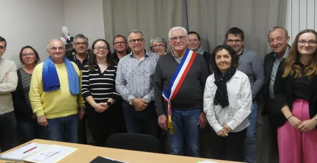 photo  les membres du conseil municipal.  &copy;  ouest-france 