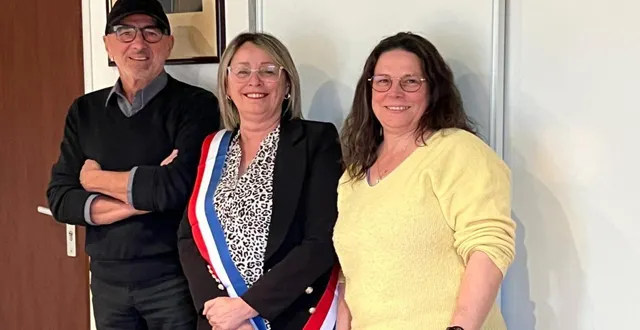 photo  au cours du conseil d’installation du nouveau conseil municipal, vendredi, brigitte quentin, au centre, a été élue maire. gérard zanetti, à gauche, et stéphanie baloche, à droite, ont été élus premier et deuxième adjoints.  &copy;  fournie par brigitte quentin 