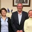 photo vendredi soir, guy cosme a été réélu pour un nouveau mandat. quatre adjoints l’assisteront dans ses fonctions : Éliane courtemanche, laurent houdayer, adeline coletti et vincent portier. les différentes commissions seront mises en place lors du prochain conseil municipal.