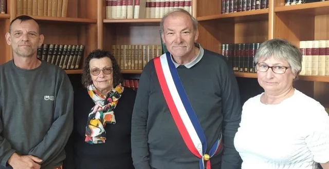 photo  de gauche à droite : cyril feutrier, jocelyne yahia, gilles guilbotet brigitte palagonia.  &copy;  co 