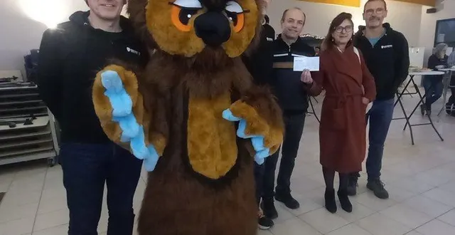 photo  l’argent servira à acheter du matériel sportif.  &copy;  le maine libre 