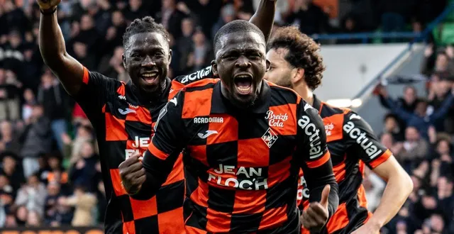 photo  en grande forme ces dernières semaines avec le fc lorient, bamba dieng a été appelé par la sélection du sénégal.  &copy;  photo : guillaume saligot / ouest-france 