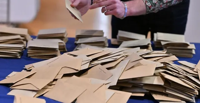 photo  205 470 électeurs et électrices étaient appelé(e)s aux urnes lors du second tour des municipales en maine-et-loire.  &copy;  jérôme fouquet/ouest-france 