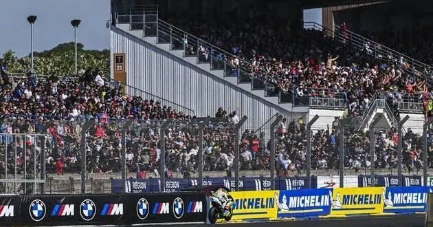 photo  au mans, le public répond toujours présent.  &copy;  archives le maine libre - denis lambert 