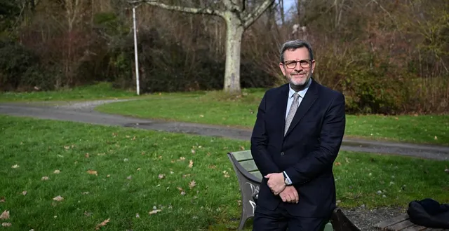 photo  avrillé (maine-et-loire), 6 février 2026. en retard au soir premier tour, philippe bolo (député de maine-et-loire) s’est finalement imposé dimanche, lors du 2nd tour des élections municipales 2026 dans la ville d’avrillé, près d’angers.  &copy;  photo co - josselin clair 