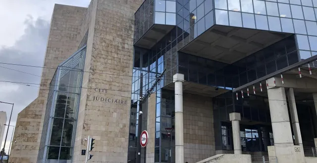 photo  deux hommes étaient jugés par le tribunal judiciaire du mans ce lundi 23 mars 2026 pour usage et détention de stupéfiants.  &copy;  le maine libre 