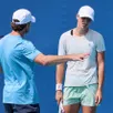 photo  wim fissette et iga swiatek au wta 1000 de miami. battue dès son entrée en lice dans le tournoi, la polonaise a ensuite choisi de mettre fin à la collaboration avec son entraîneur. 