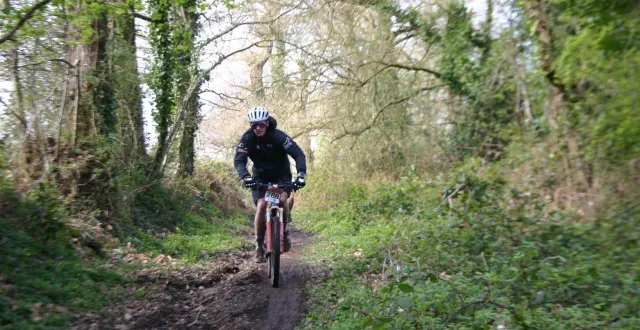 photo  ce qui fait le succès des randonnées de printemps, c’est aussi la beauté des paysages.  &copy;  didié dugué 