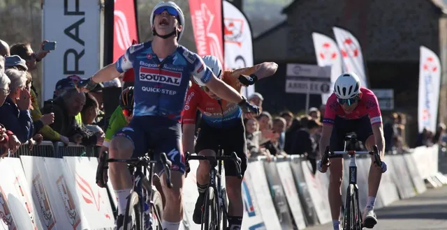 photo  l’équipe soudal quick-step (ici thibault van damme, vainqueur l’an passé à montenay) figurera parmi les formations ambitieuses. louka macé sera l’une des bonnes chances françaises.  &copy;  jacques chaudet 