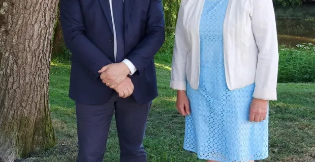 photo  philippe bolo et patricia maussion (ici lors de leur candidature aux élections législatives de 2022) ont tous les deux remporté les élections municipales en ce printemps 2026.  &copy;  archives ouest-france 