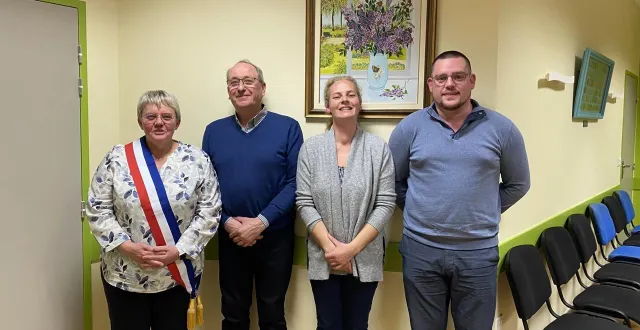photo  de gauche à droite : brigitte messager, pierre mercier, maryline brindeau et maxime dupuis.  &copy;  photo transmise par brigitte messager 